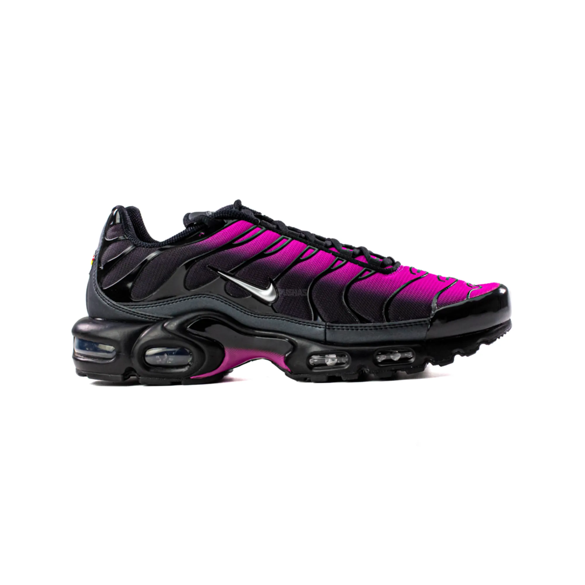 running in a bridge area shoes Nike Air Max Plus 'Black / Pink' (2023)