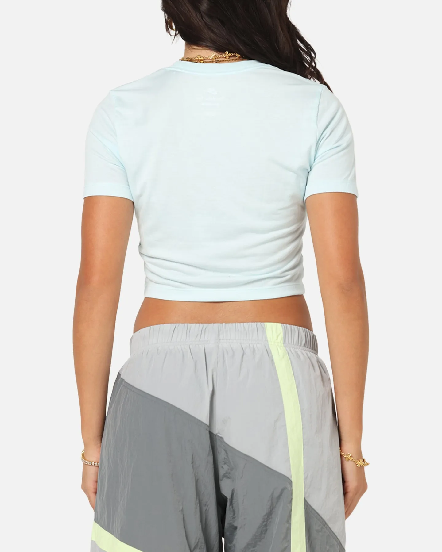 Daily Style Durable Knit Structure Nike Women's Sportswear Essential Slim Cropped T-Shirt Glacier Blue/White