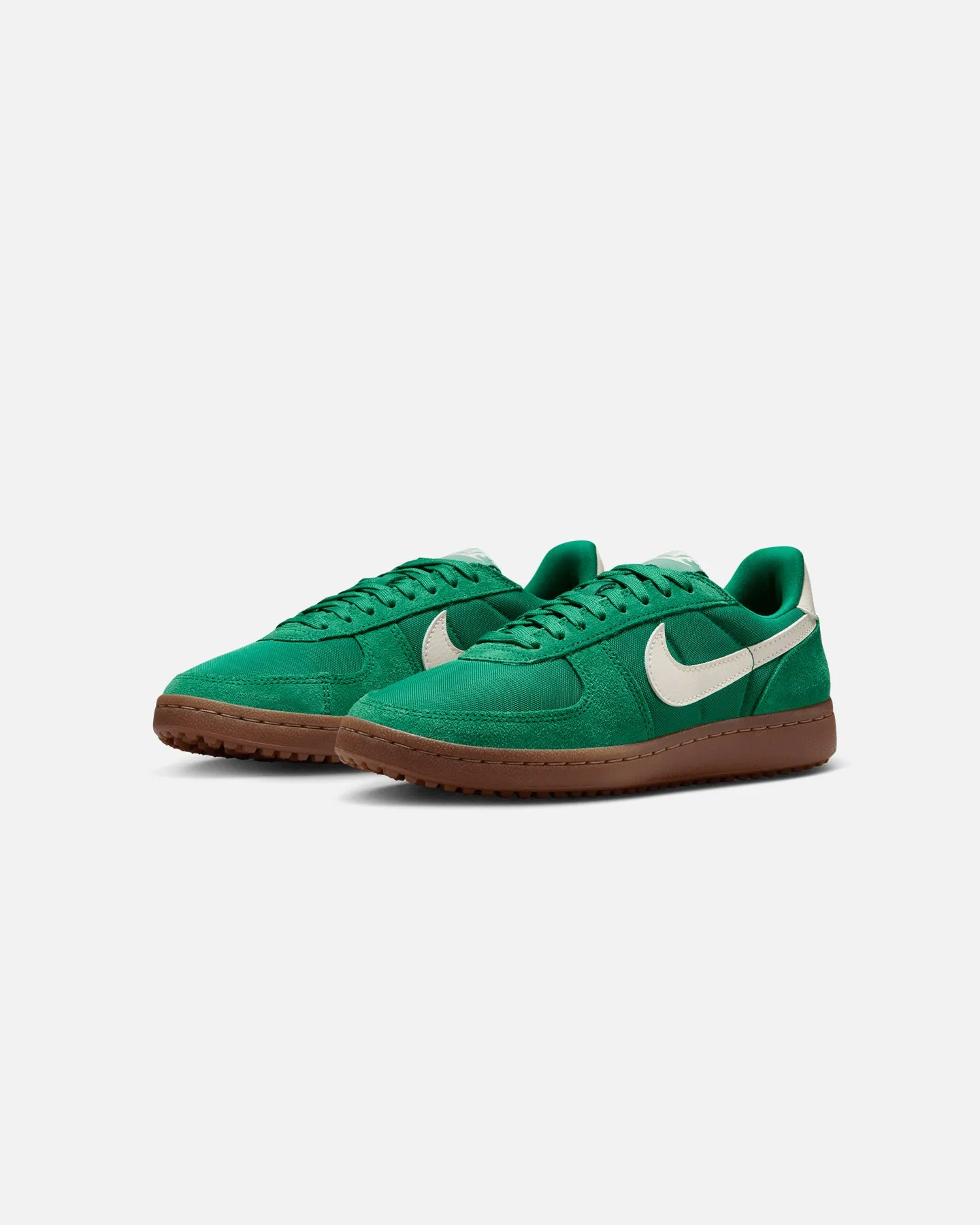 Nike Women's Field General Malachite Green Stretch Fabric Weekend Trip