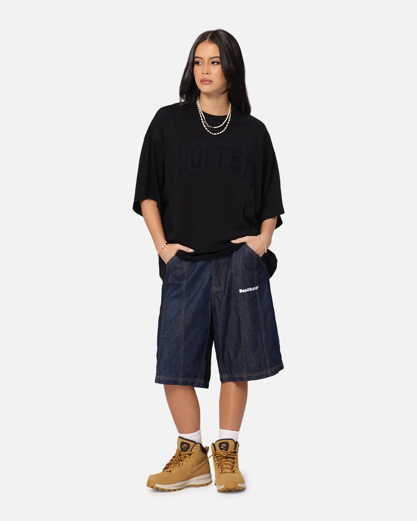 Simple and Relaxed Loiter Arch Premium Boxy T-Shirt Black