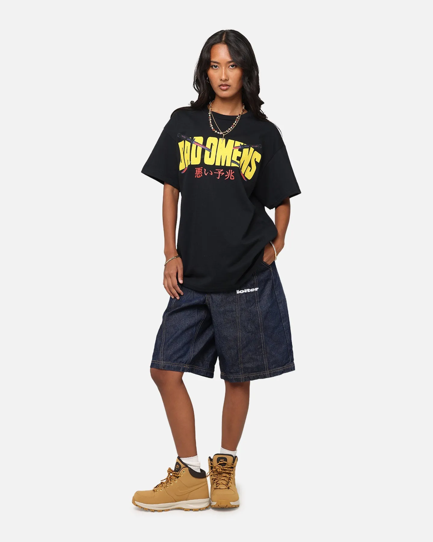 Retro Style Pilling Resistant Finish Bad Omens Samurai Girl T-Shirt Black