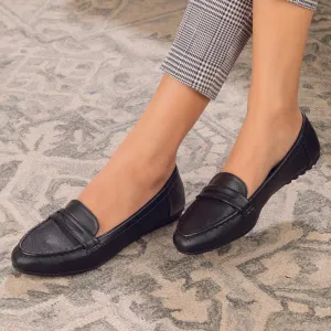 Tresmode Snappy Black Women's Casual Loafers Grip Path