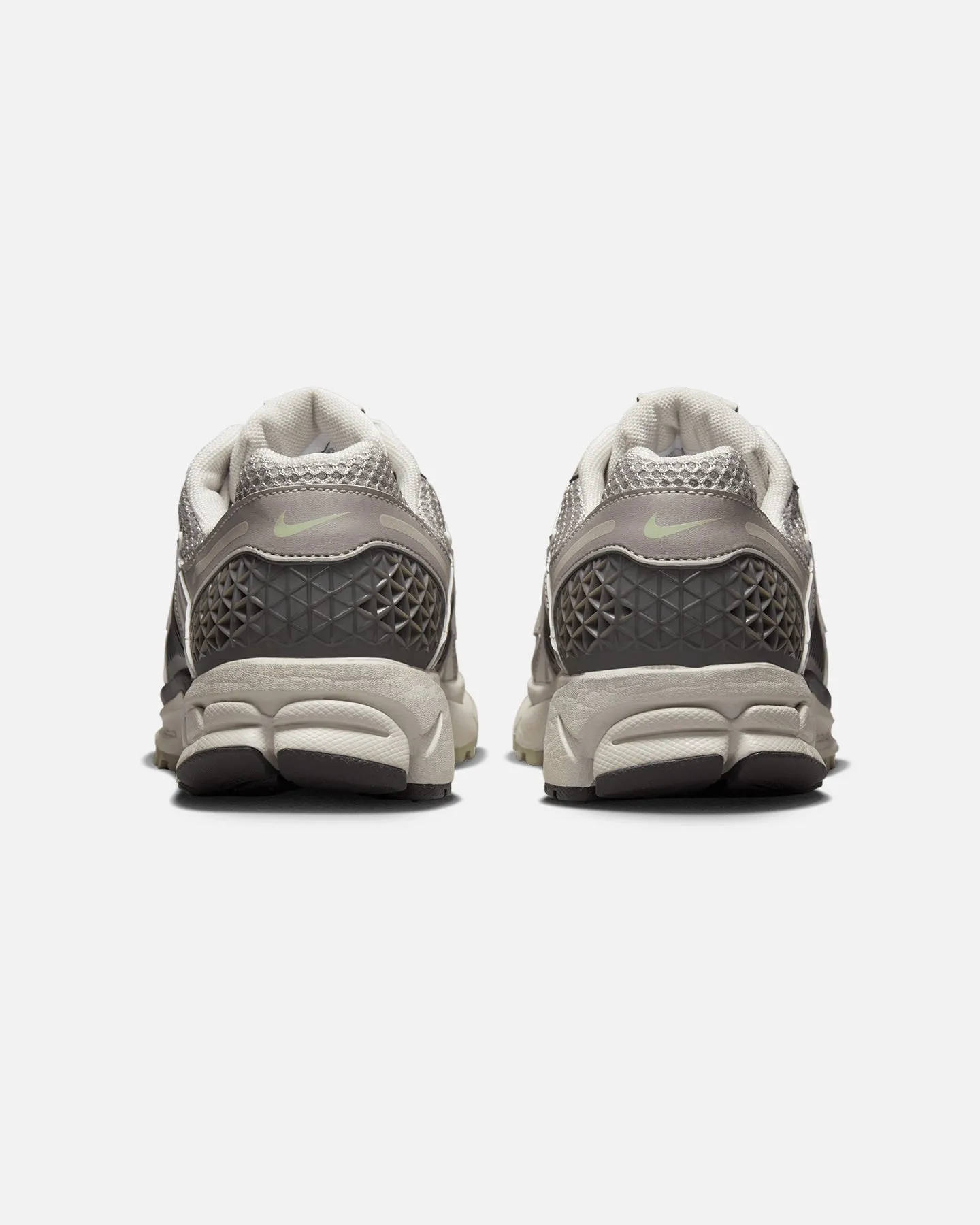 Supportive Core All Ages Nike Women's Zoom Vomero 5 "Cobblestone" Cobblestone/Light Bone
