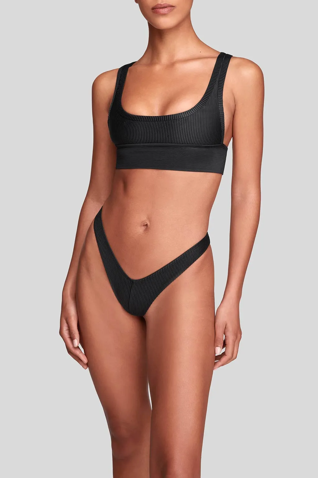 Poolside Lounge Kuria Bottom Rib
