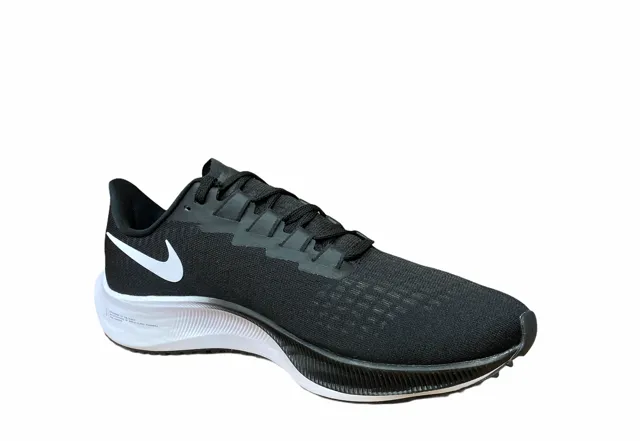 Nike scarpa da corsa da uomo Air Zoom Pegasus 37  BQ9646 002 nero-bianco circular outsole running shoes