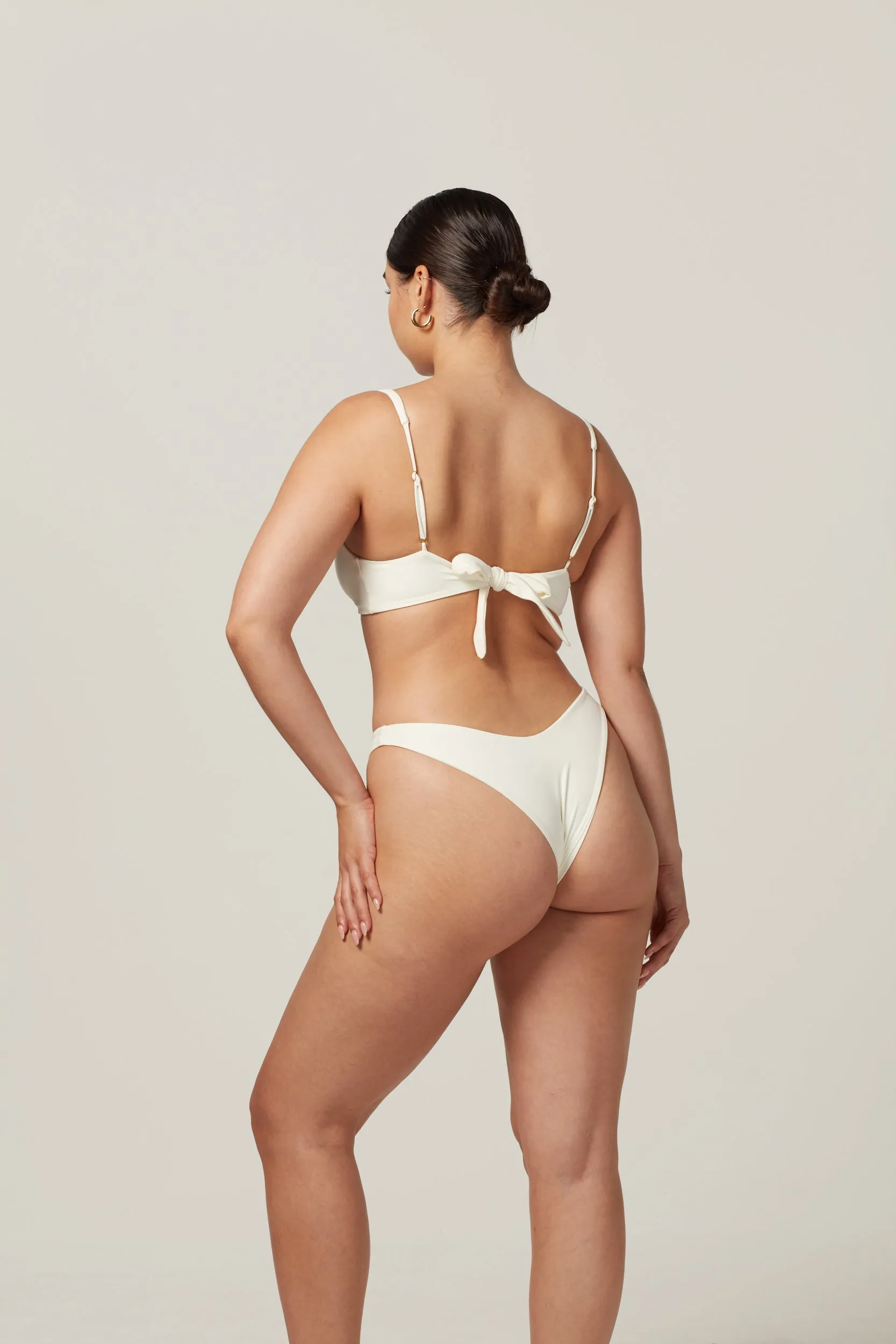 Quick Release Buckle Sun Protection Wear Fiji Bottom - Ivory