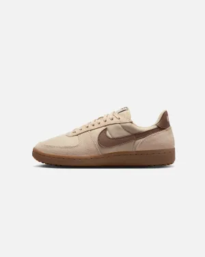 Nike Women's Field General Beach All Day Travel Light Durable Build Trail Running