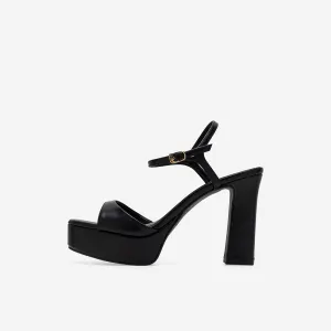 Liliana Platform Sandals Essential Style