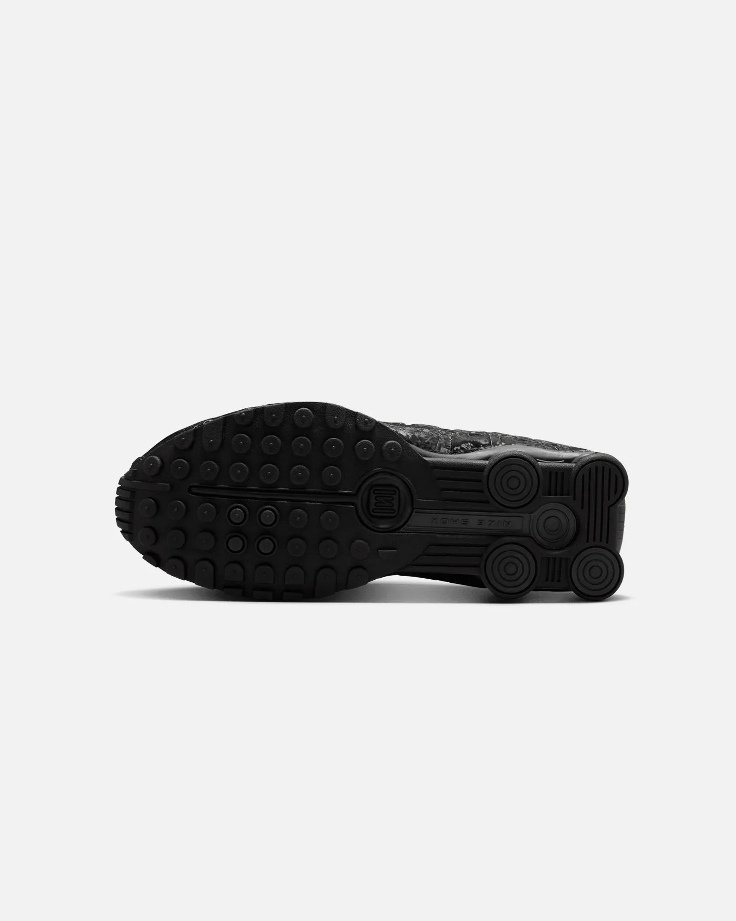 Dust Free Retro Core Nike Women's Shox R4 Black/Smoke