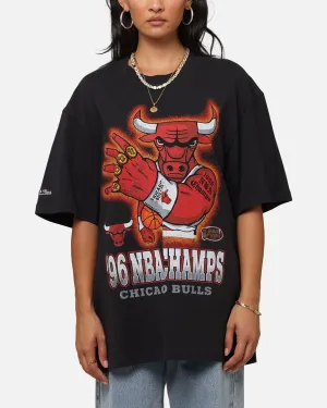 Comfy Fit Mitchell & Ness Chicago Bulls '96 NBA Champs T-Shirt Faded Black