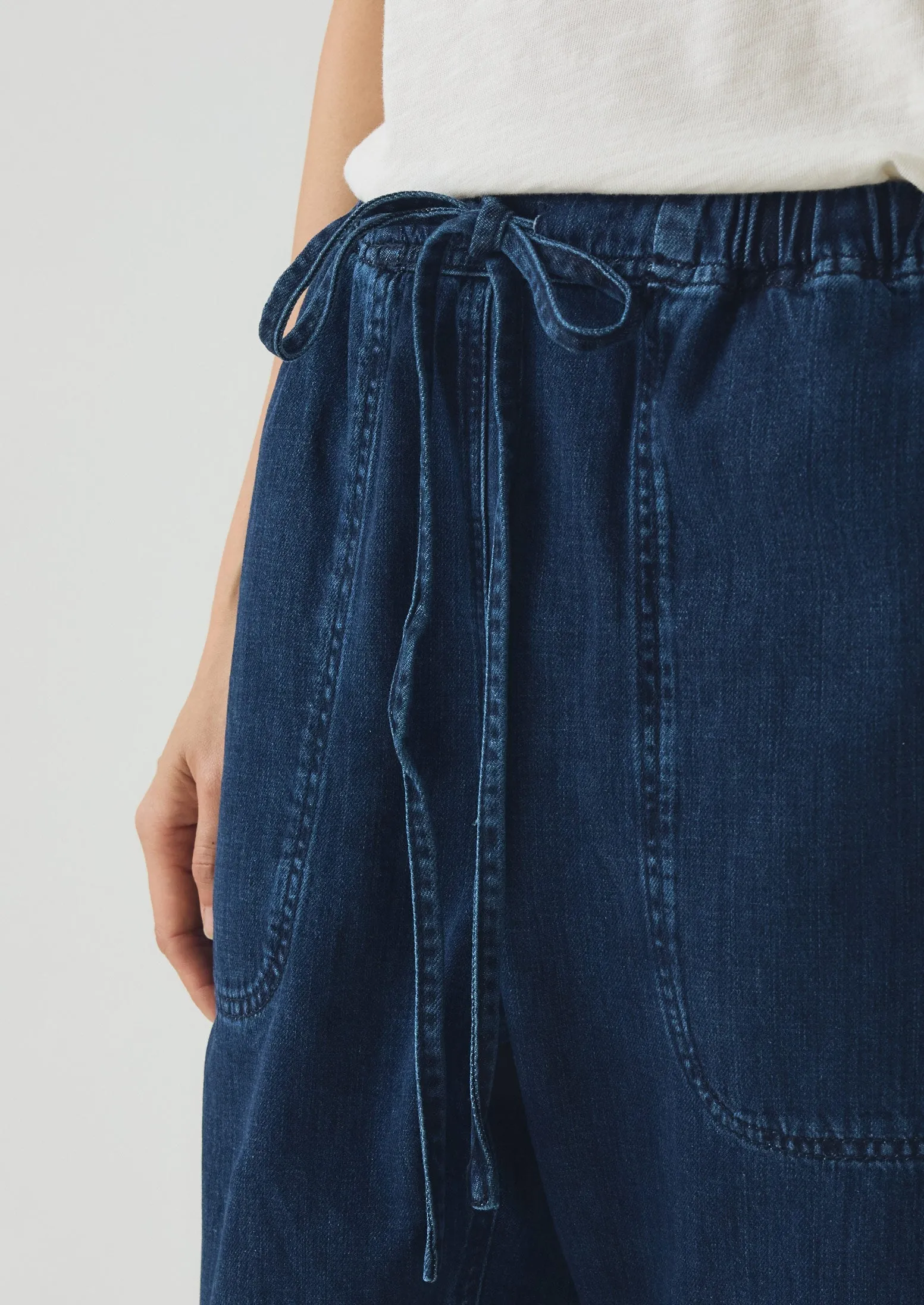 Suki Panelled Denim Pants | Indigo Core Stretch AllDayCompression