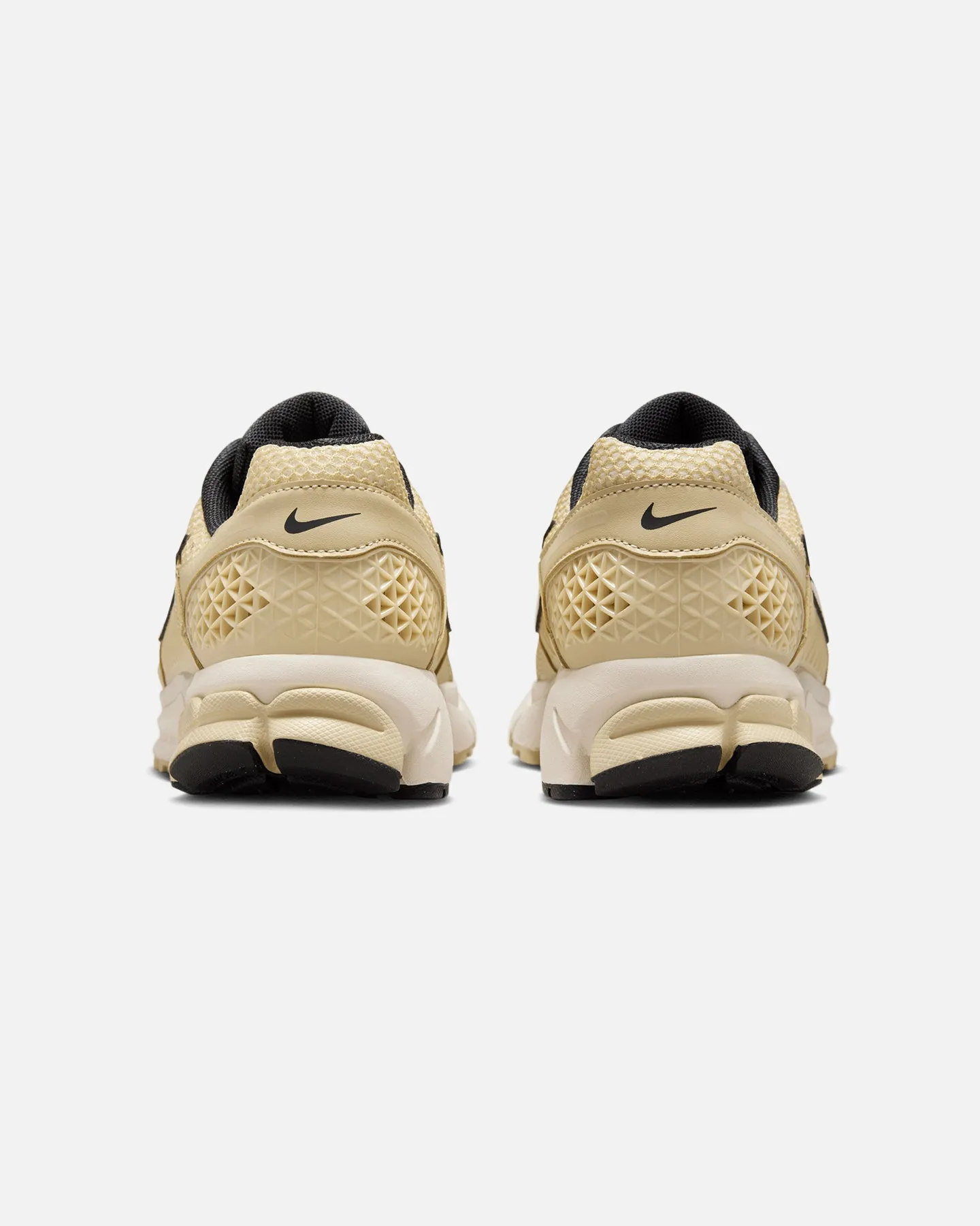 Comfort Bend Nike Women's Zoom Vomero 5 Team Gold/Soft Pearl