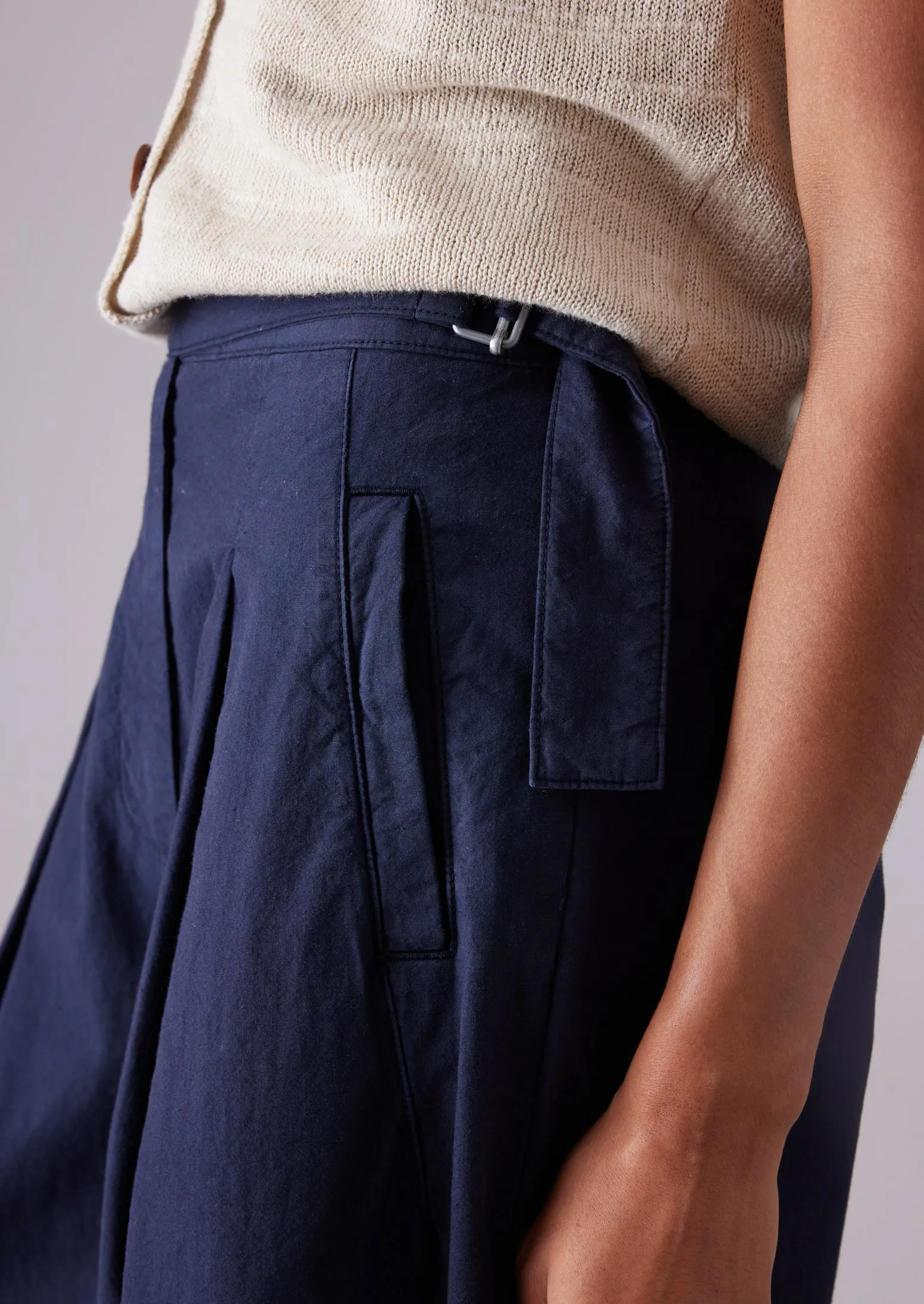 Minimal Vibe Clean Lines Belted Cotton Linen Poplin Wide Leg Pants | Raven Blue