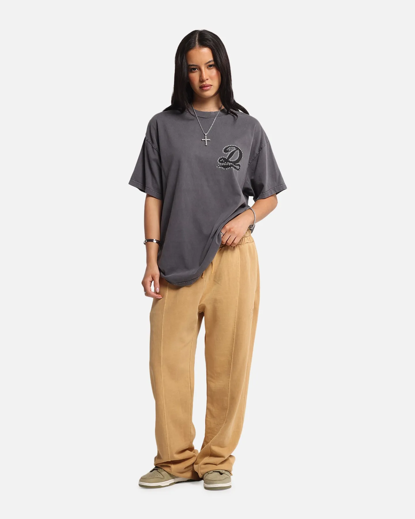 Layered Look weekday wear Dreamville Stars T-Shirt Vintage Grey