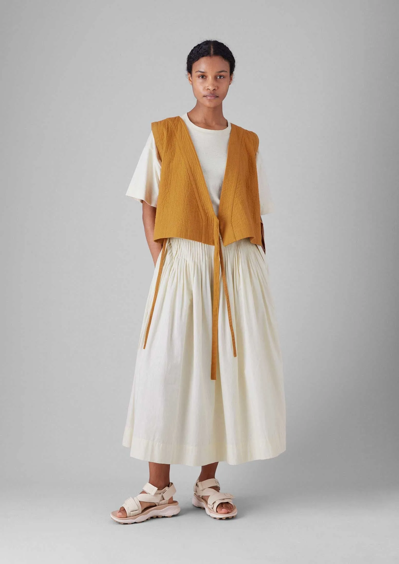 Soft Mood Pleated Cotton Linen Skirt | Ecru
