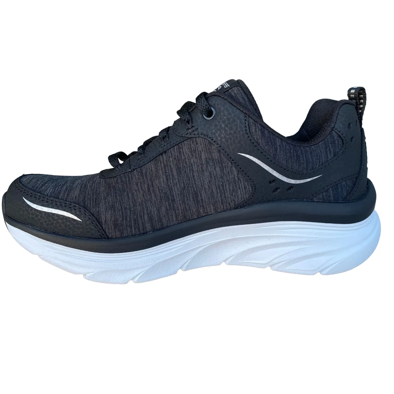 cycling - to - running shoes Supportive Chassis Skechers scarpa da passeggiata da donna D'Lux Walker Cool Groove 149336/BKW nero-bianco