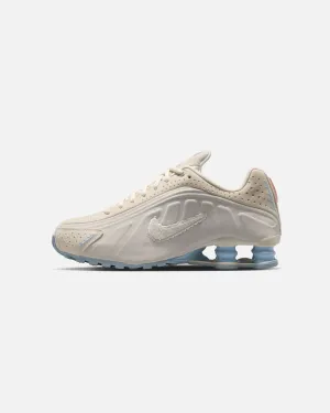 Nike Women's Shox R4 Pale Ivory Universal Fit Park Day