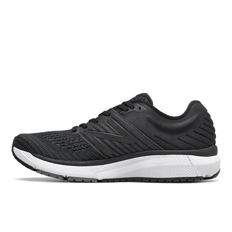 fast - paced shoes 860v10 - Black with Black Caviar - Men's