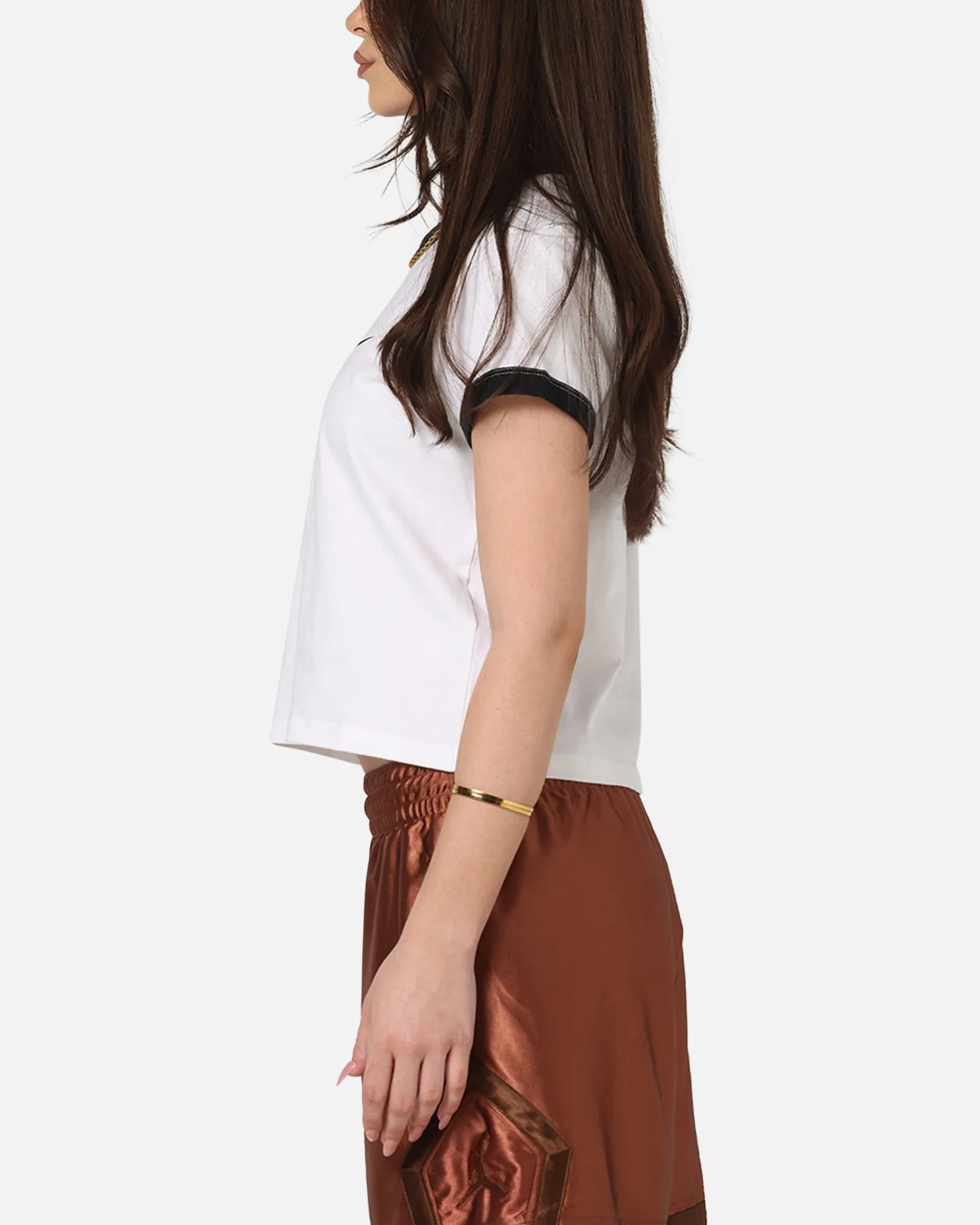 Nike Women's Sportswear Graphic Ringer T-Shirt White/Black All-Season Comfort Wear