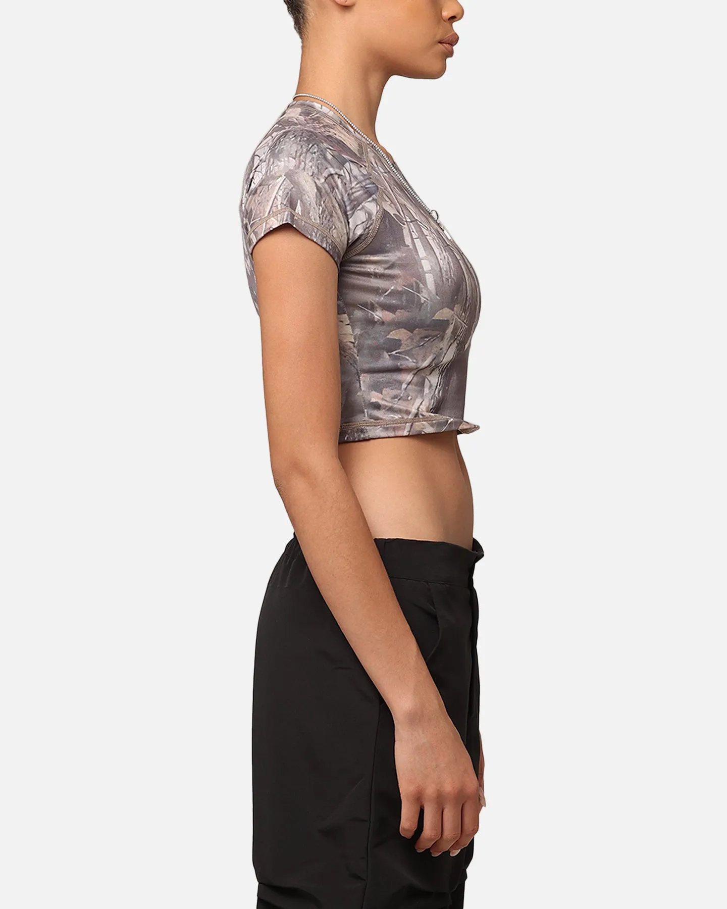 Weekend Fashion XXIII Women's Boiler Room Crop T-Shirt Hunter Camo