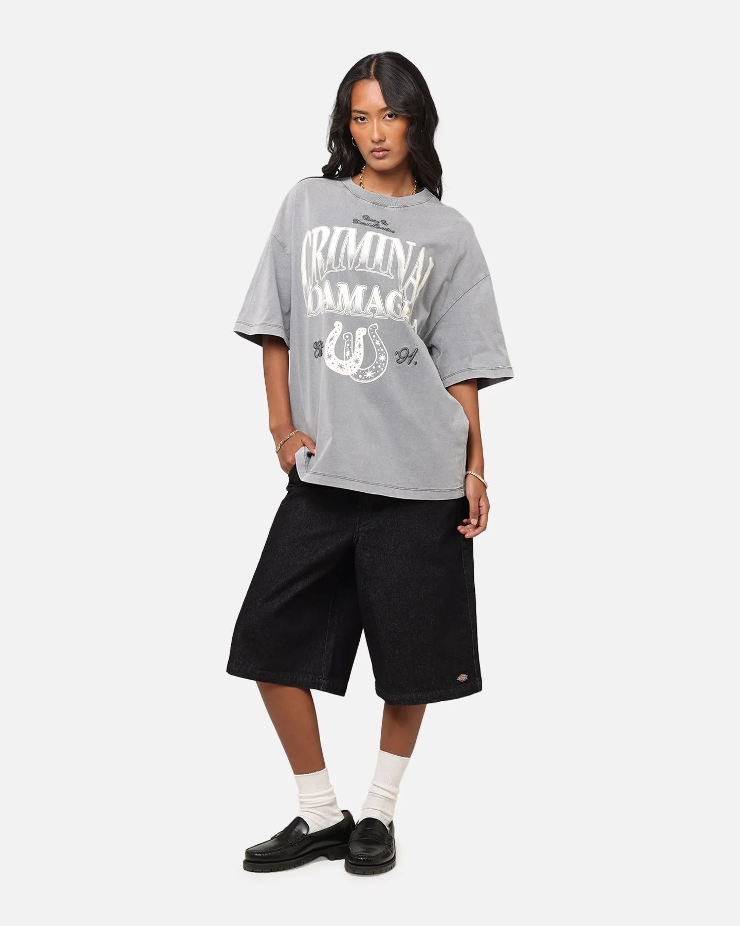 Printed design Criminal Damage Horseshoe T-Shirt Washed Black
