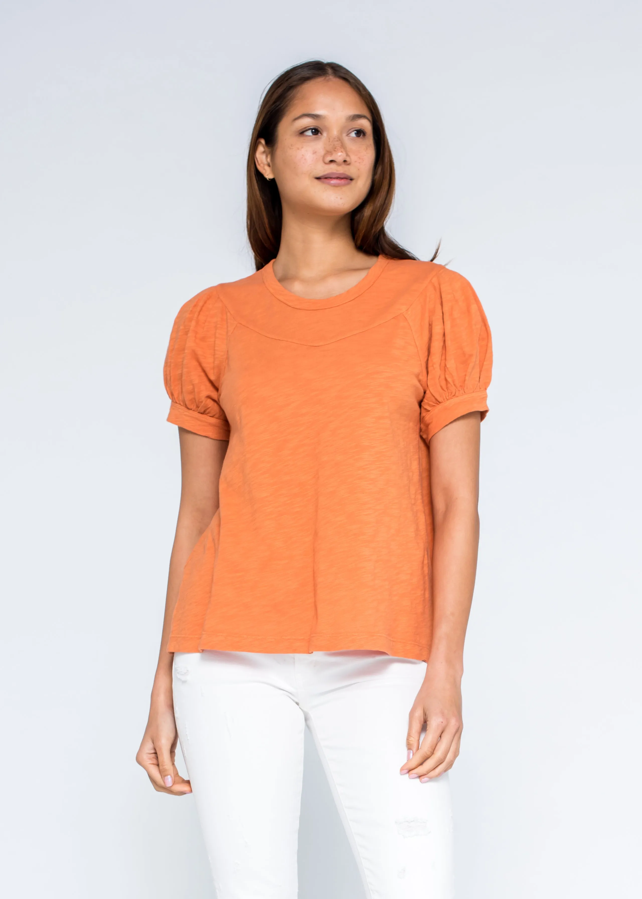 Weekend Comfort Wear Light and Comfortable Elbow Puffy Sleeve Crew Tee