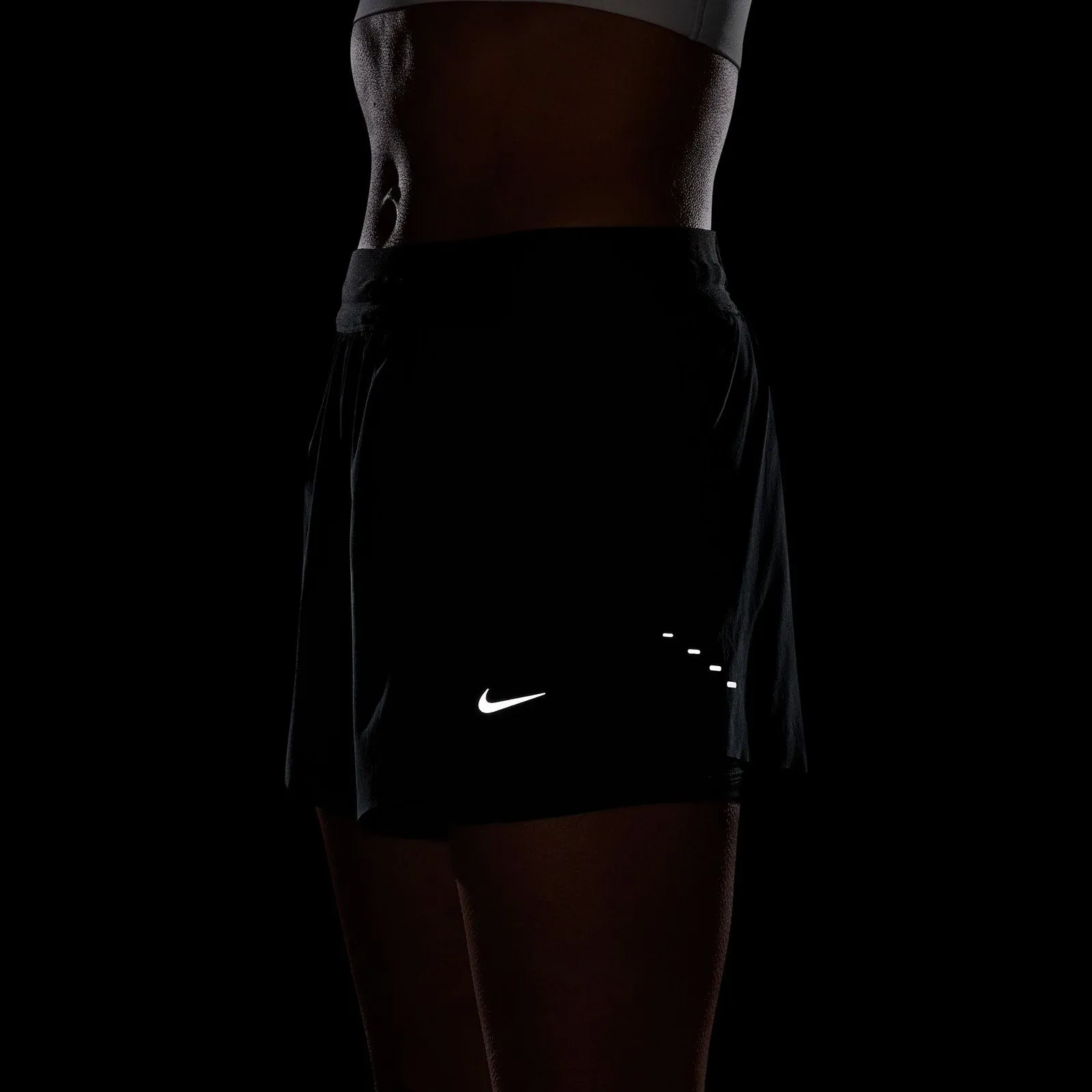 Nike Swift Womens Dri-FIT Mid-Rise 2-in-1 Running Shorts All Purpose Utility Fit Secure Closure System