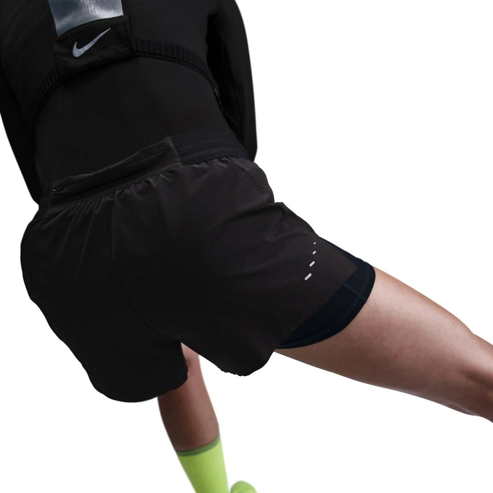 Nike Swift Womens Dri-FIT Mid-Rise 2-in-1 Running Shorts Temperature Regulating Fibers