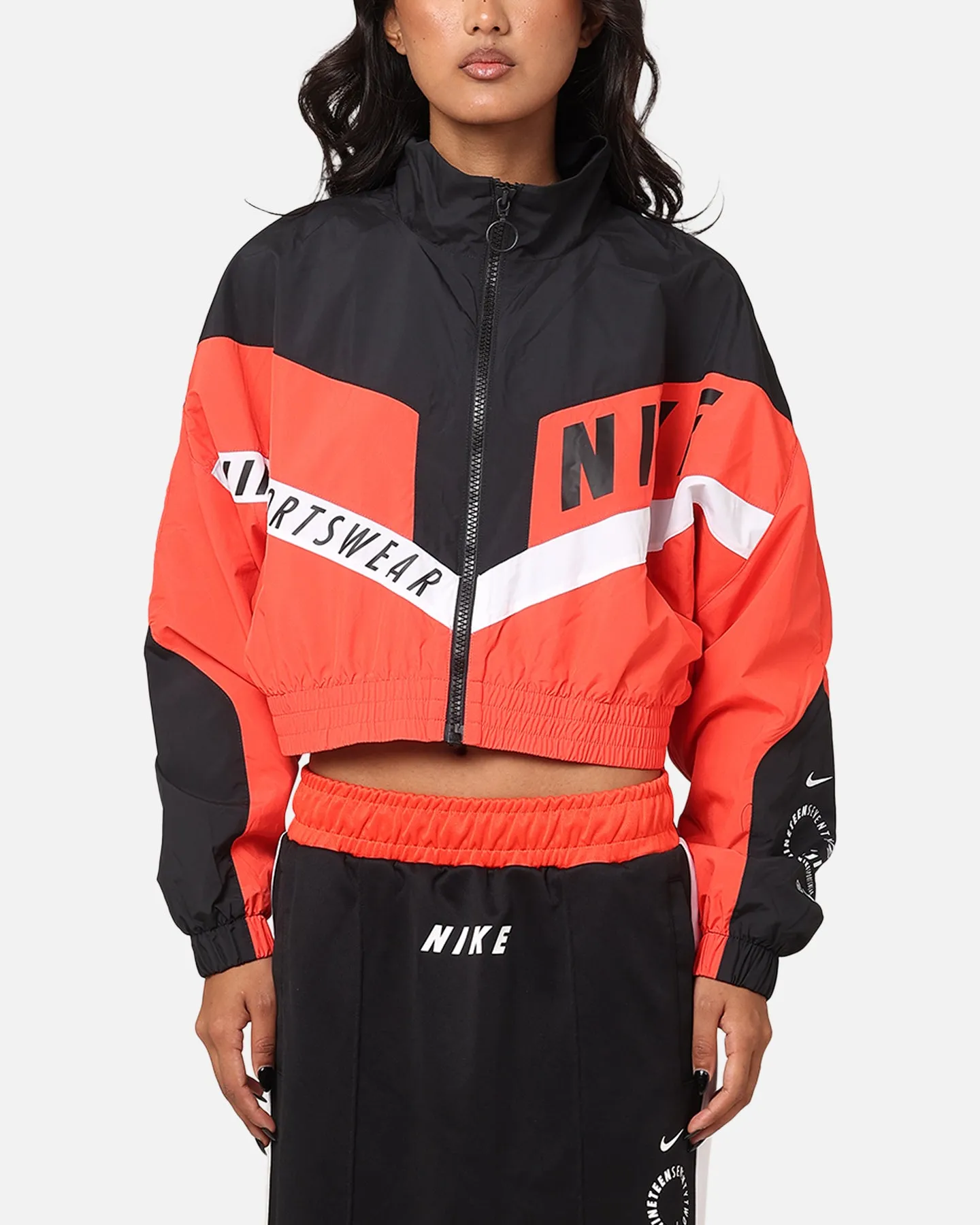Nike Women's Sportswear Woven Street Jacket Light Crimson/Black/White Secure Closures