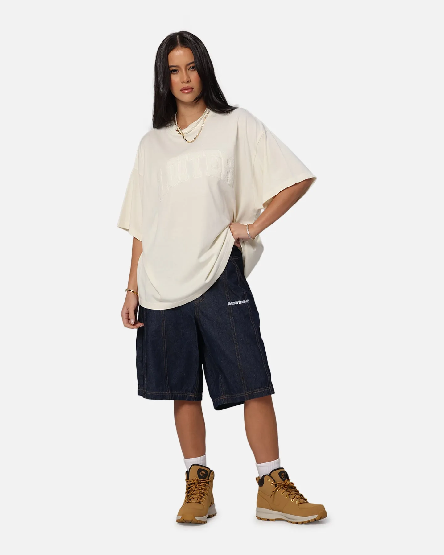 Layering Comfort Loiter Arch Premium Boxy T-Shirt Off White