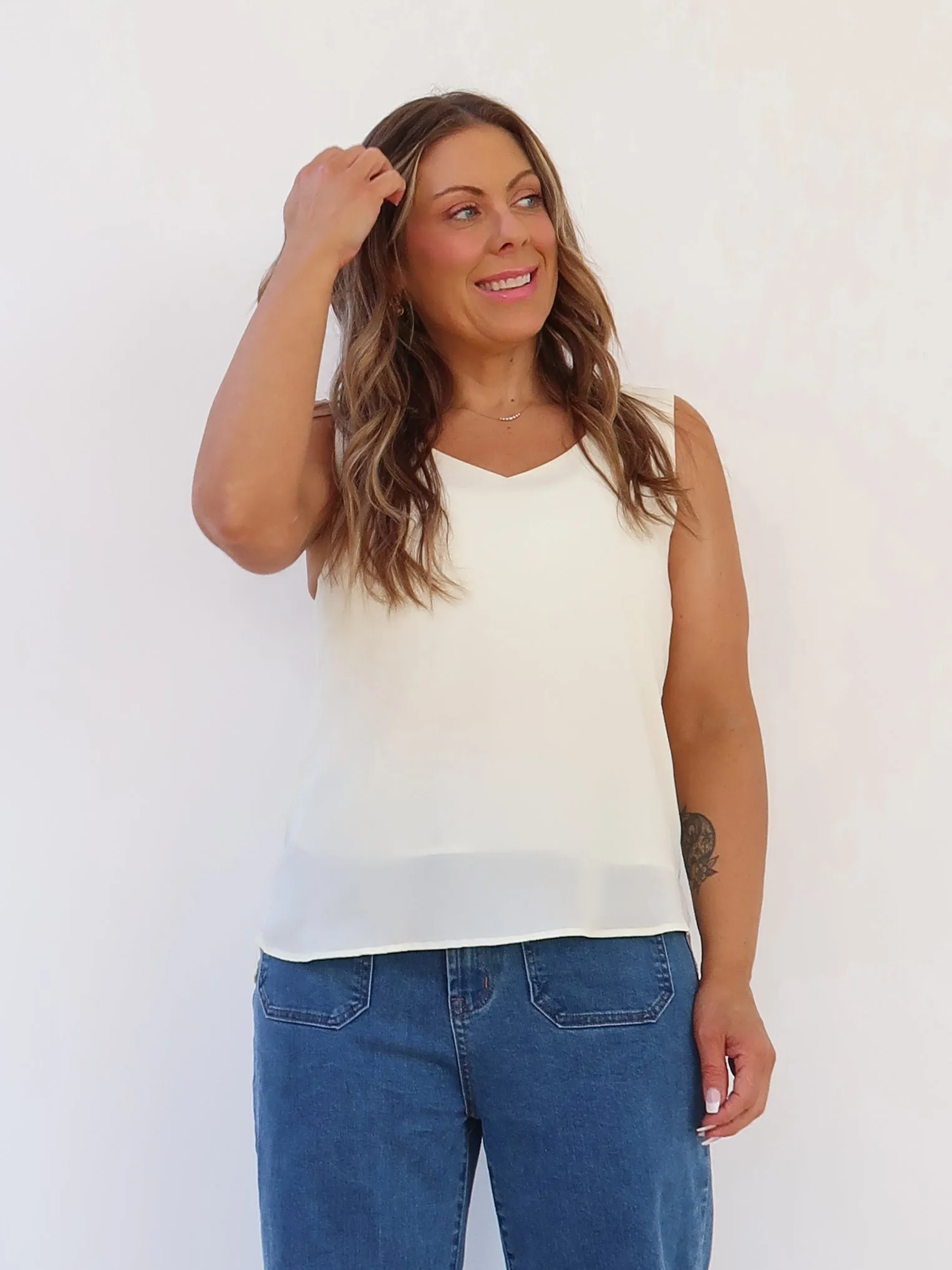 Sweat Absorbent Layer basic technology Susan Top - Ivory