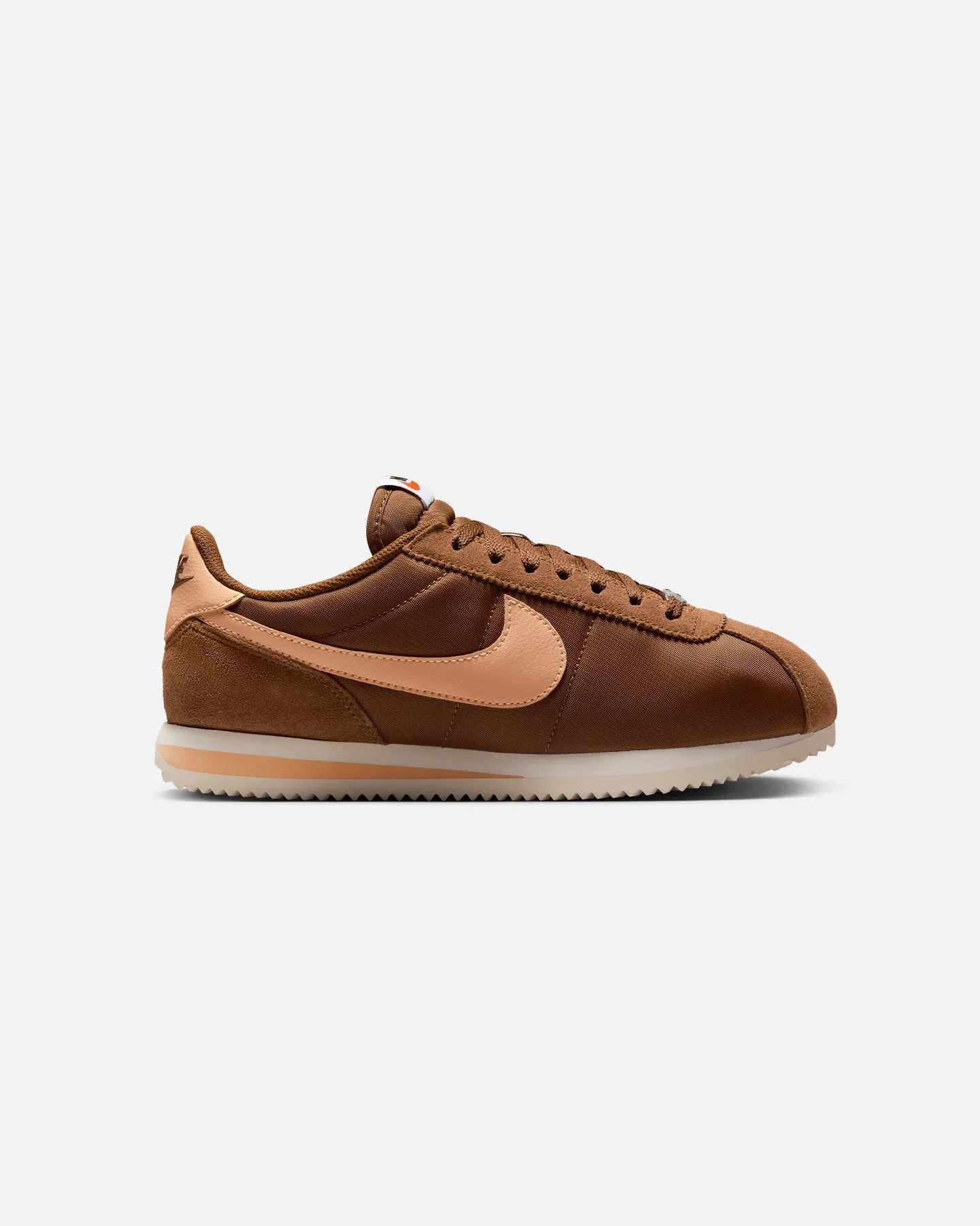 Nike Women's Cortez Textile Lt British Tan Boat Walk World Walk