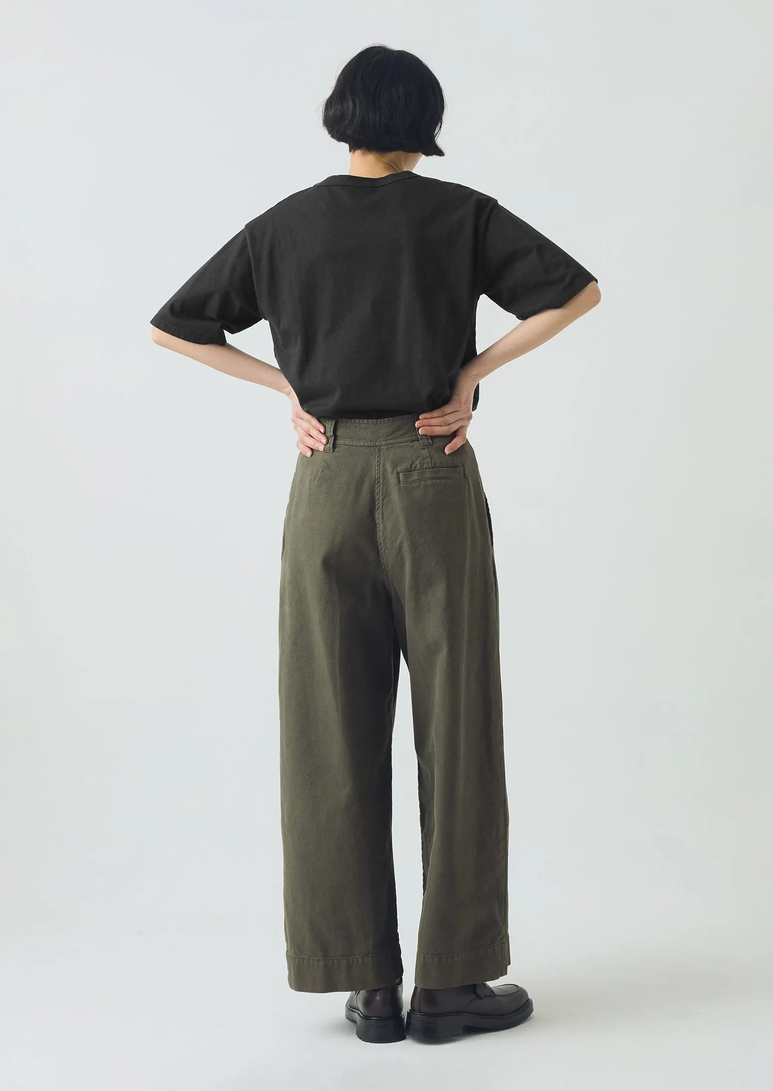 Wool blend Relaxed Design Cotton Canvas Pleat Front Pants | Dark Olive