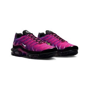 adjustable lacing system hilly running shoes Nike Air Max Plus TN 'Rebellious Air / Fireberry' (2024)