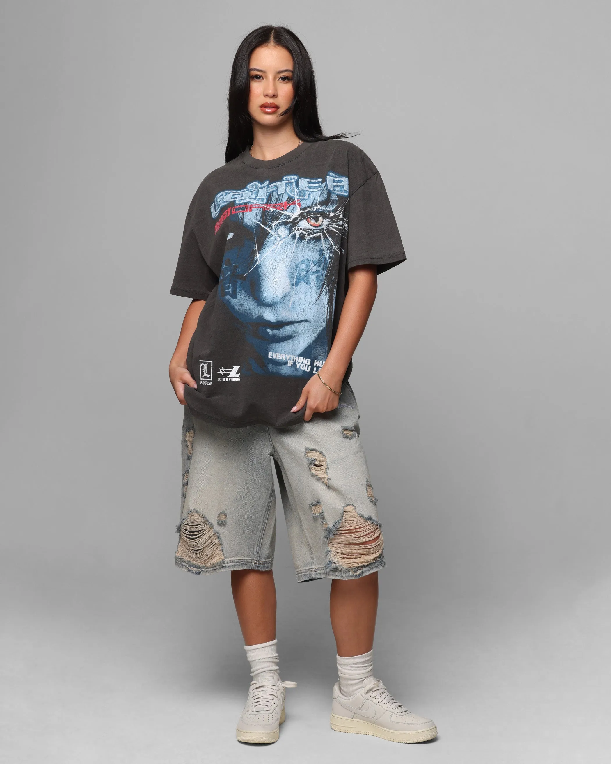 Loiter Project Dark Vintage T-Shirt Black Wash Teenager fashion Pocket Design