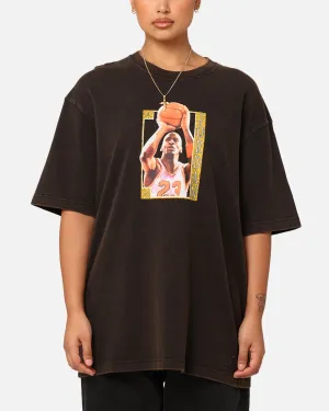short sleeved Jordan Women's Oversized Graphic T-Shirt Black/Iron Grey