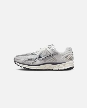 Reinforced Heel Stabilizer Nike Women's Zoom Vomero 5 Photon Dust/Chrome