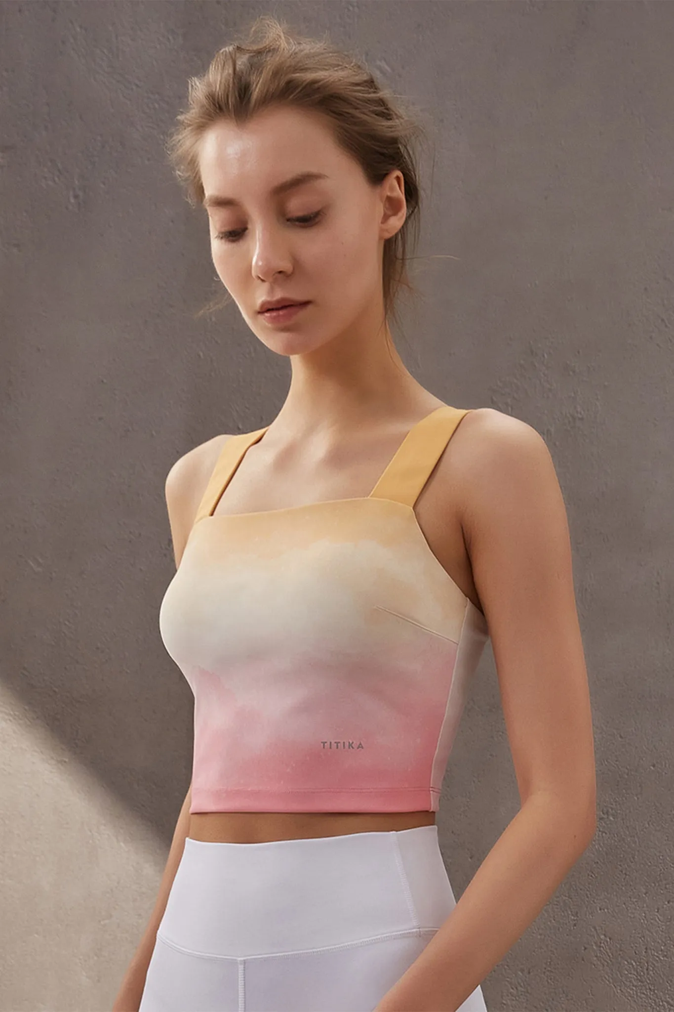Farrah Cropped Tank II Performance knit