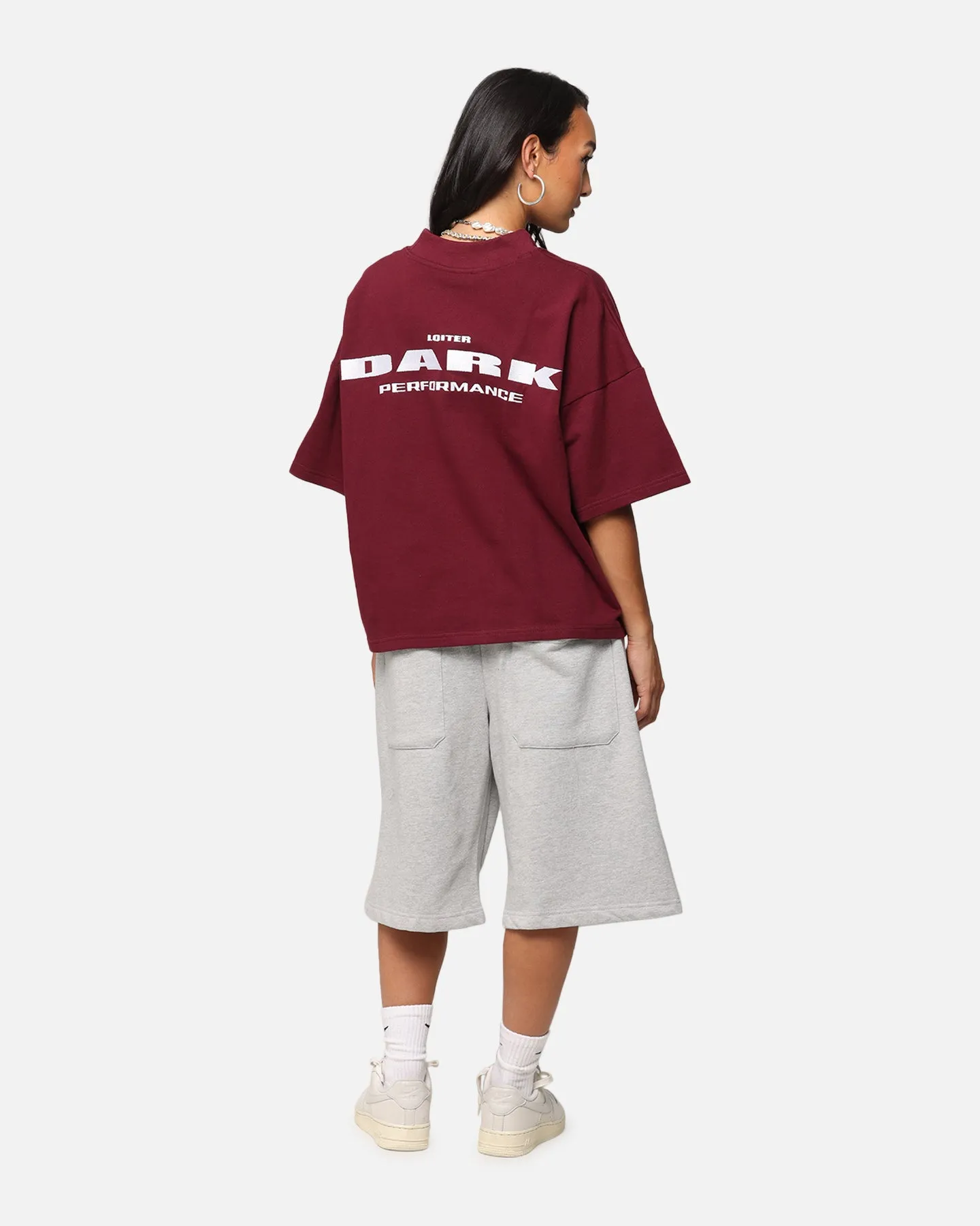 Classic Design Loiter Dark Performance T-Shirt Burgandy