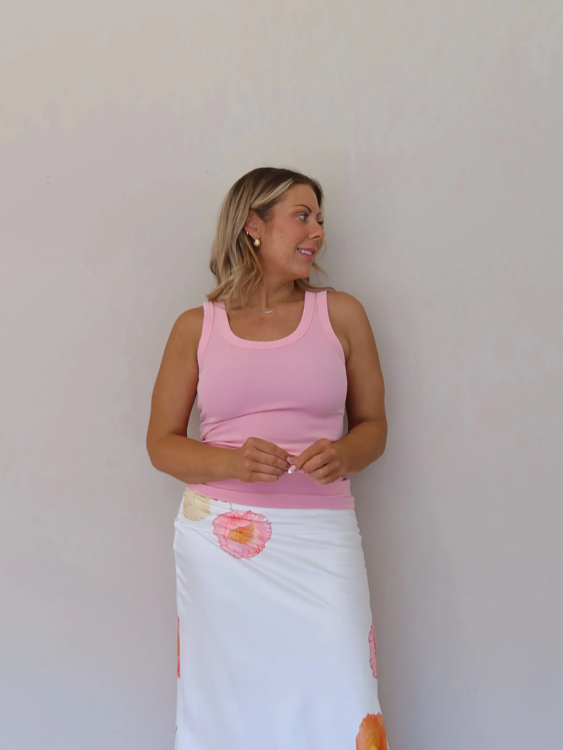 Charlee Tank - Pink Minimal Cool Silicone Grip Hem