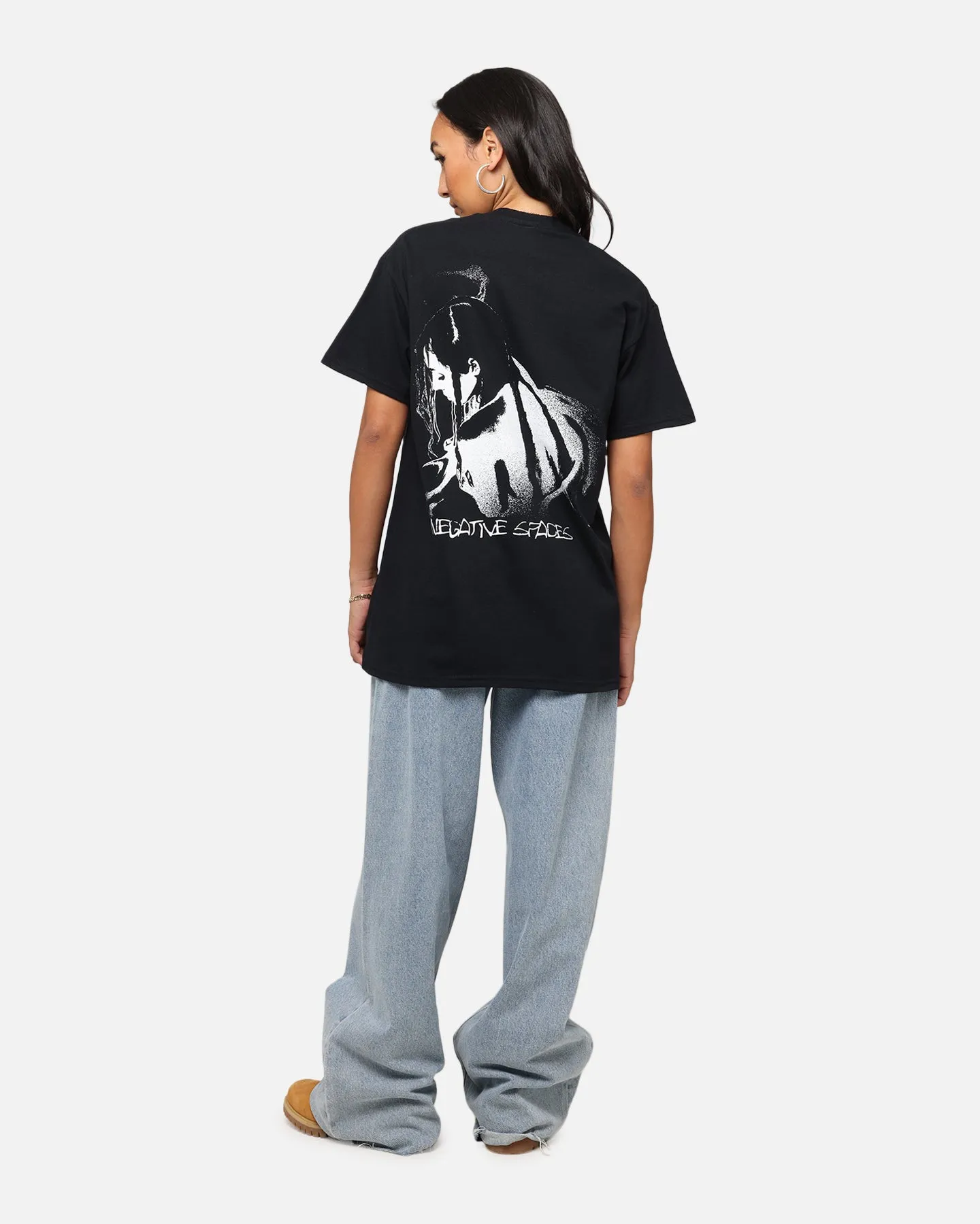 Poppy Negative Spaces T-Shirt Black Daily Trend Look City Outfit