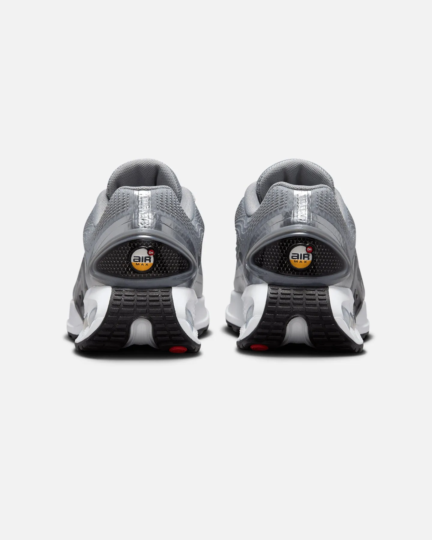 Nike Women's Air Max DN Premium Metallic Silver Comfort Tongue