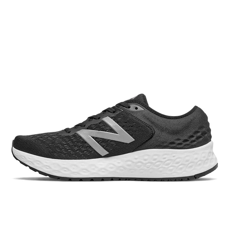 1080v9 - Black with White - Men's Energy Flex