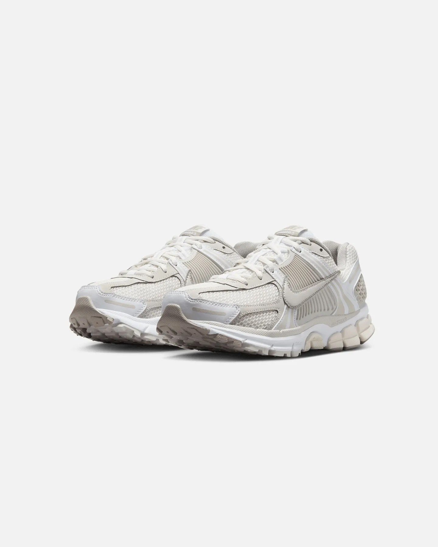 Nike Women's Zoom Vomero 5 White/Light Bone Anti Odor Gym Workout Polish Look