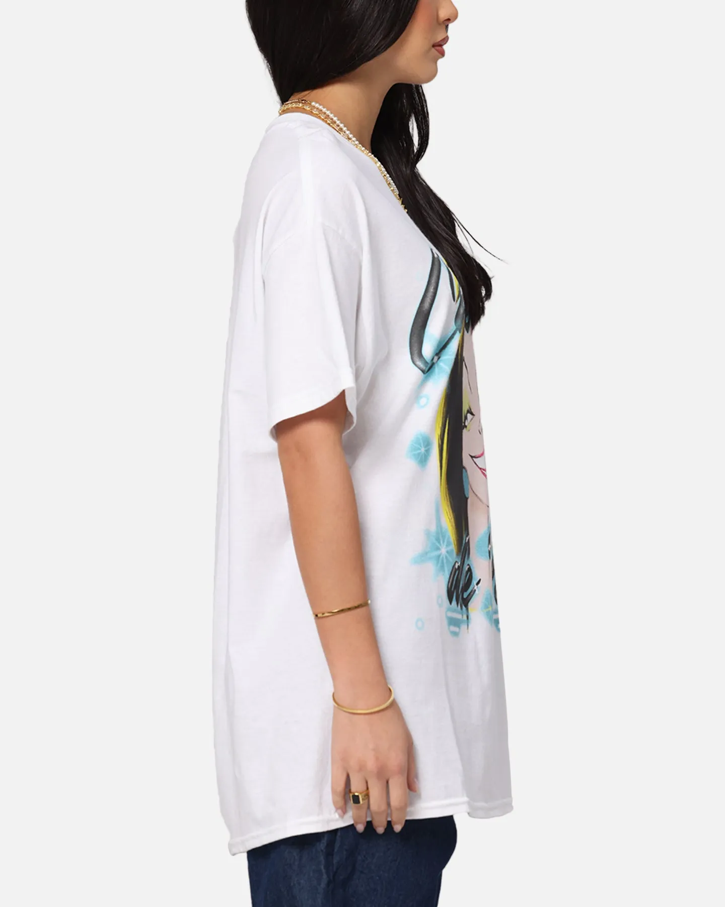 Goat Crew Disney Cruella De Vil Airbrush T-Shirt White Light Casual Wear Sports Outfit