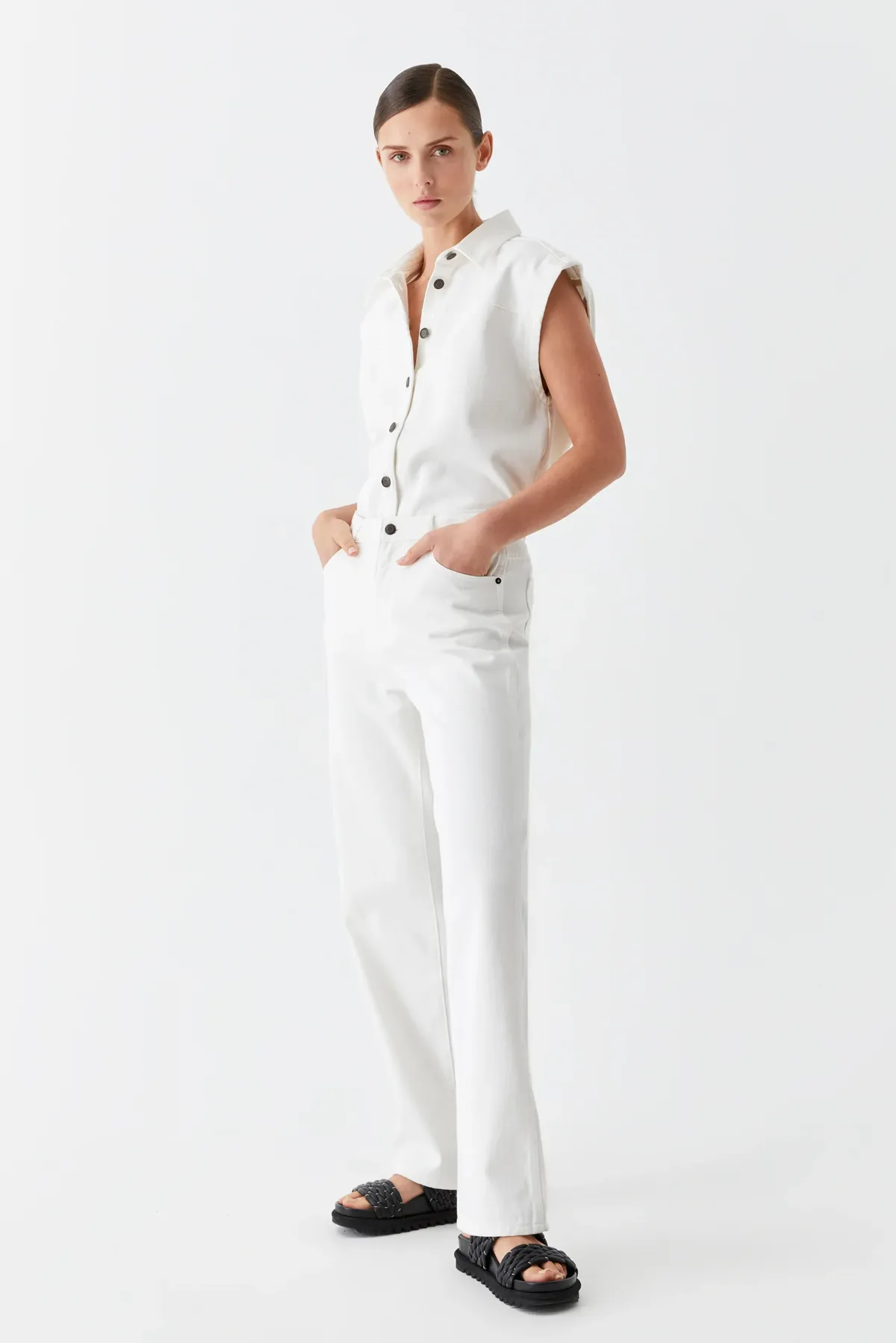 THEO DENIM JEAN Flattering Look