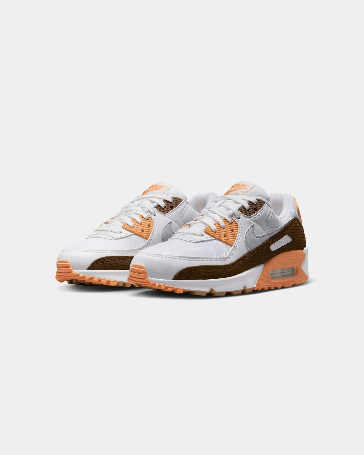 Nike Women's Air Max 90 SE White/Pure Platinum Daily Essential All Day Rainy Day