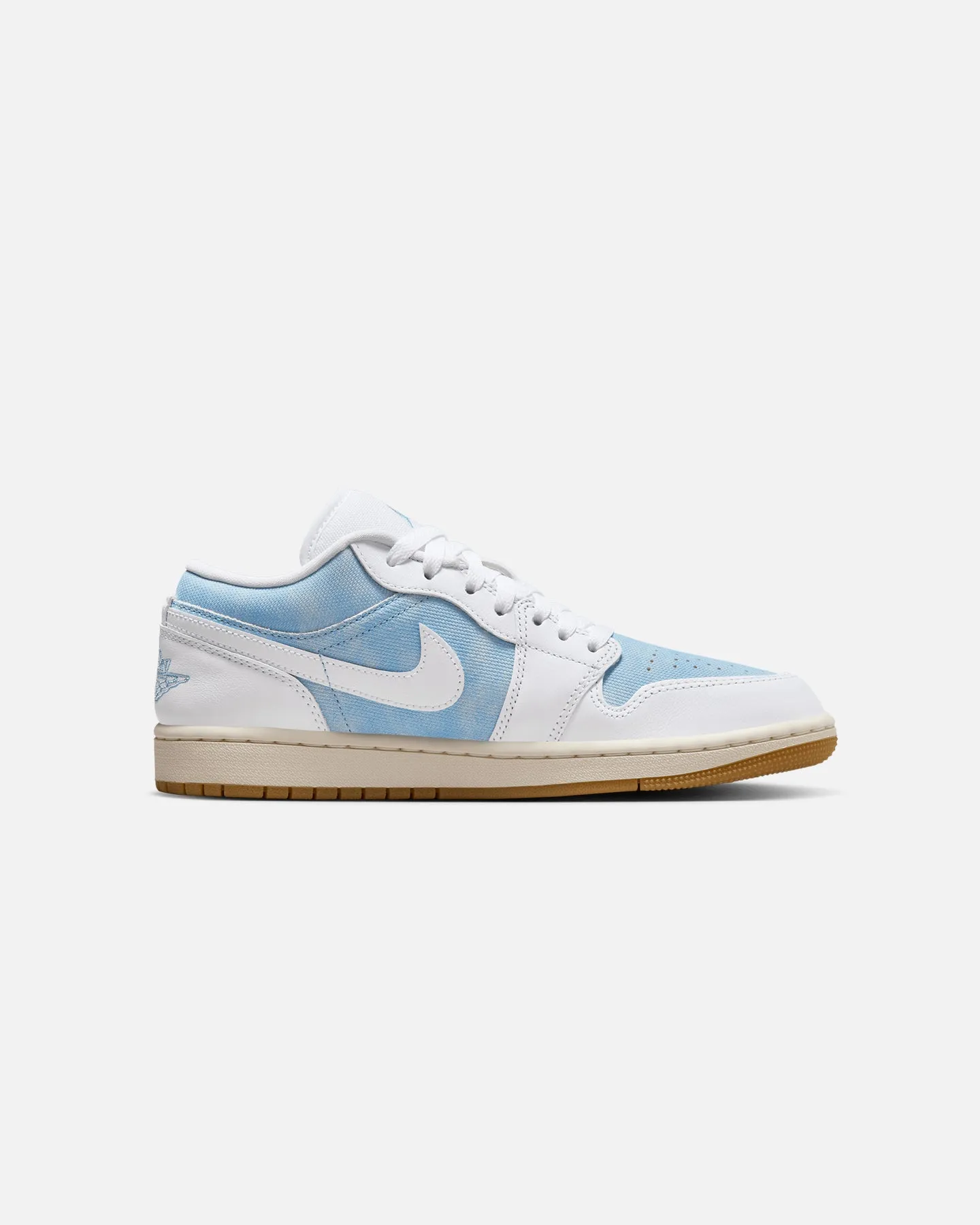 Jordan Women's Air Jordan 1 Low SE "Denim" Blue/Gum Ventilation holes Fashion Edge