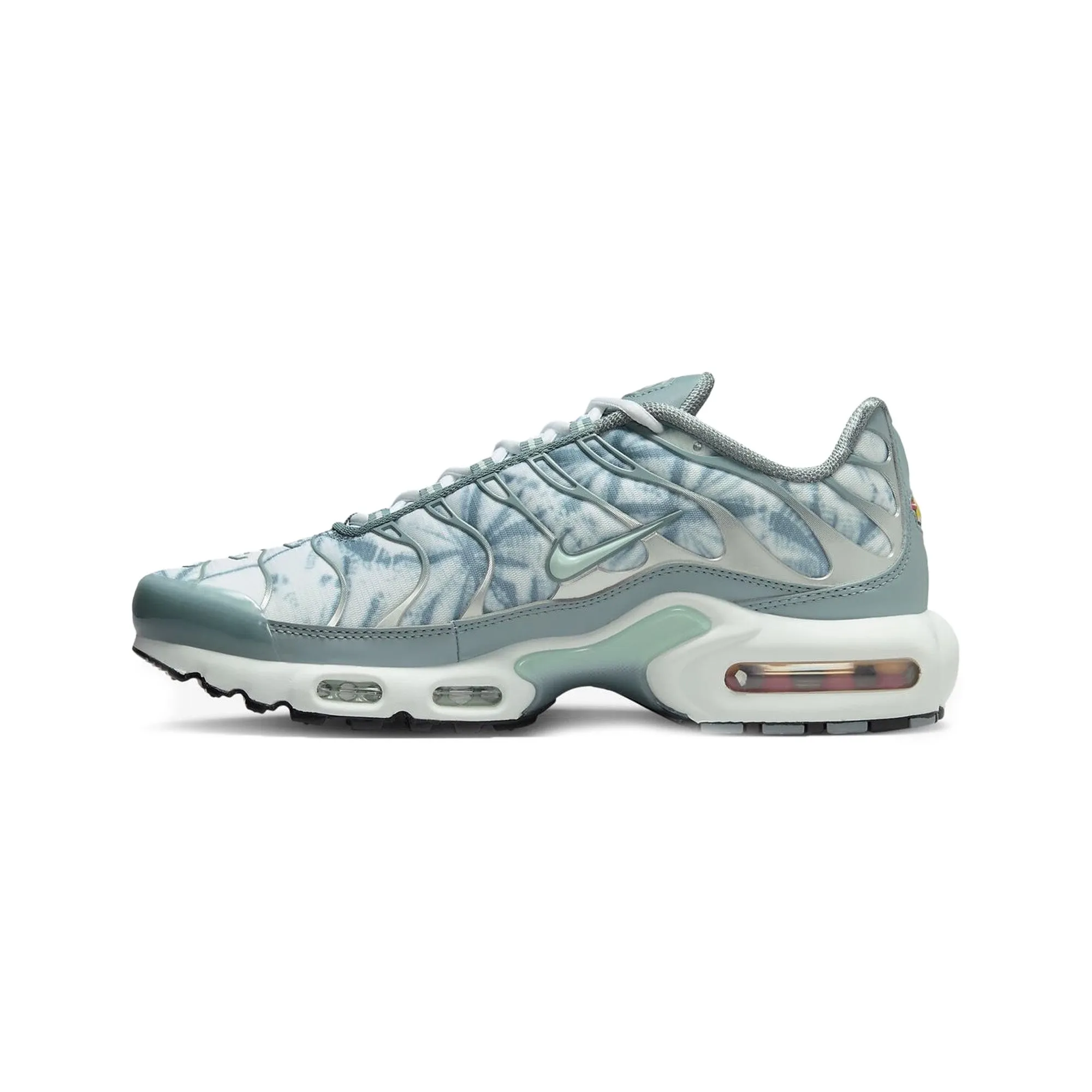 Nike Air Max Plus TN 'Origins Waterway' (2023) group run