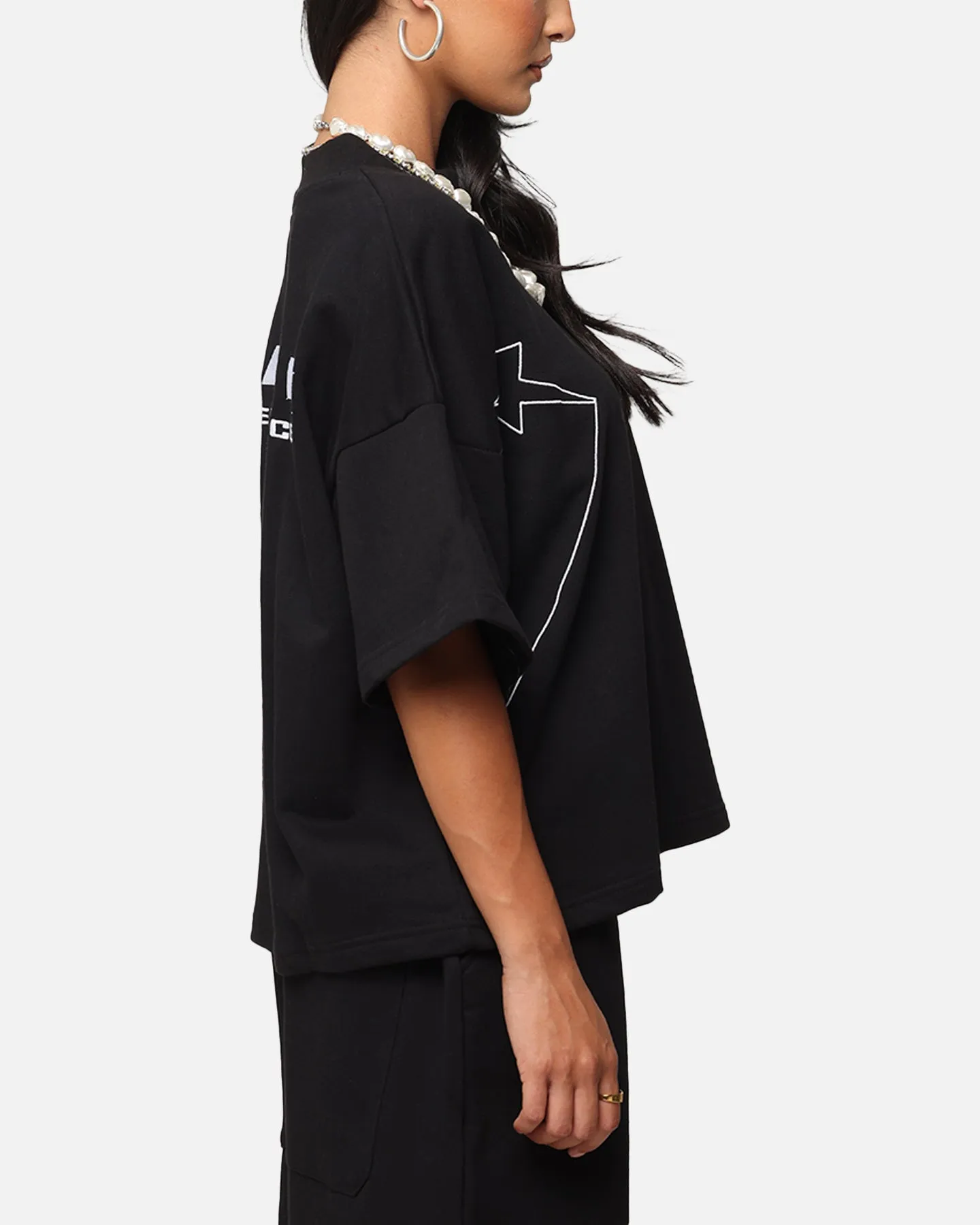 Loiter Dark Performance T-Shirt Black yoga clothing